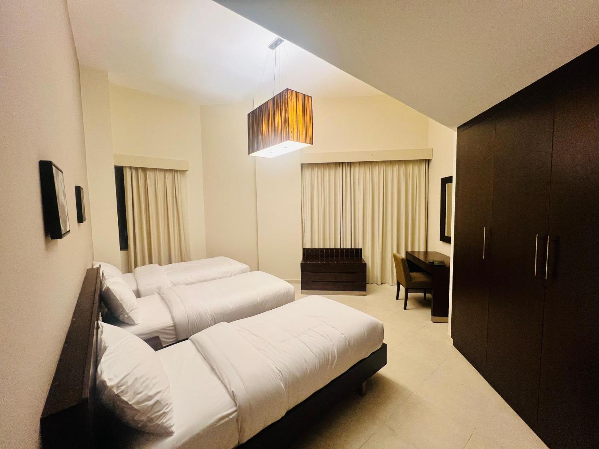 Alraef Luxury Apartments Дубай Экстерьер фото